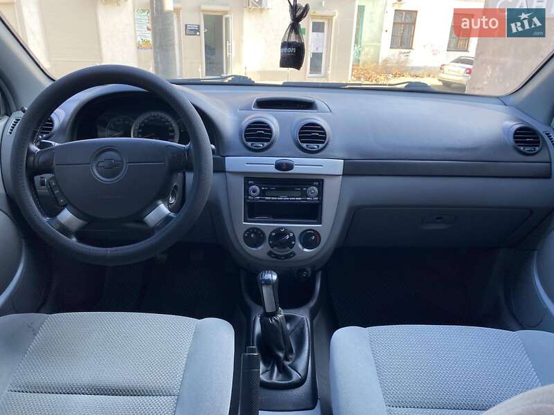 Хэтчбек Chevrolet Lacetti 2007 в Николаеве фото 29 Хэтчбек Chevrolet Lacetti 2007 в Николаеве