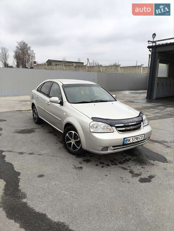 Chevrolet Lacetti 2004