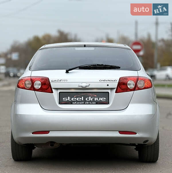 Хэтчбек Chevrolet Lacetti 2006 в Николаеве