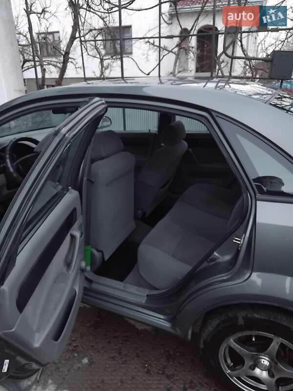 Седан Chevrolet Lacetti 2011 в Чернівцях фото 3 Седан Chevrolet Lacetti 2011 в Чернівцях
