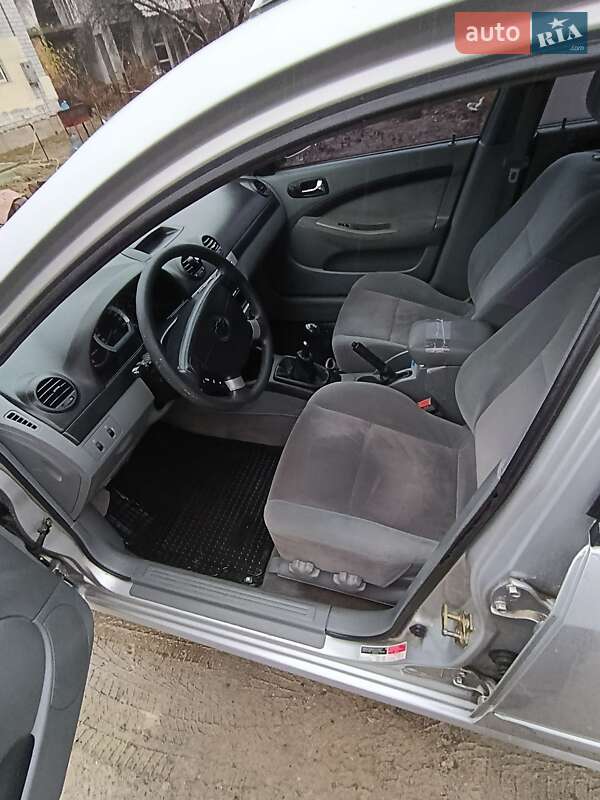 Универсал Chevrolet Lacetti 2006 в Киеве фото 27 Универсал Chevrolet Lacetti 2006 в Киеве