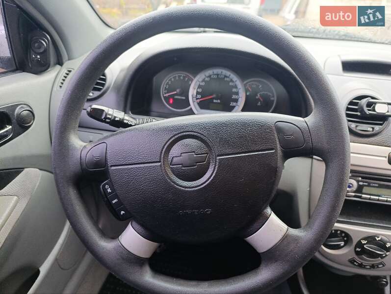 Универсал Chevrolet Lacetti 2006 в Киеве фото 62 Универсал Chevrolet Lacetti 2006 в Киеве