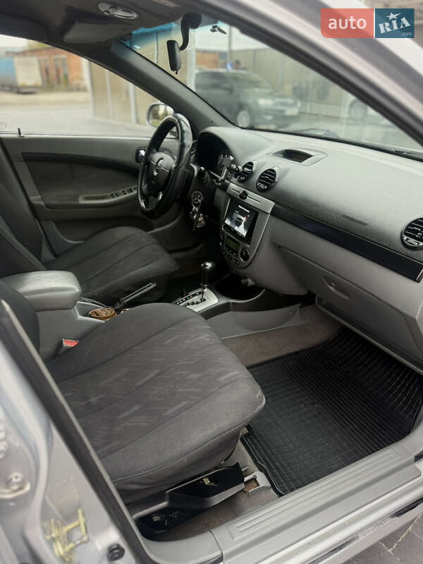Универсал Chevrolet Lacetti 2005 в Лубнах фото 10 Универсал Chevrolet Lacetti 2005 в Лубнах