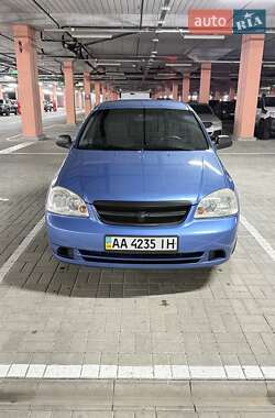 Седан Chevrolet Lacetti 2005 в Киеве
