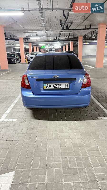 Седан Chevrolet Lacetti 2005 в Киеве