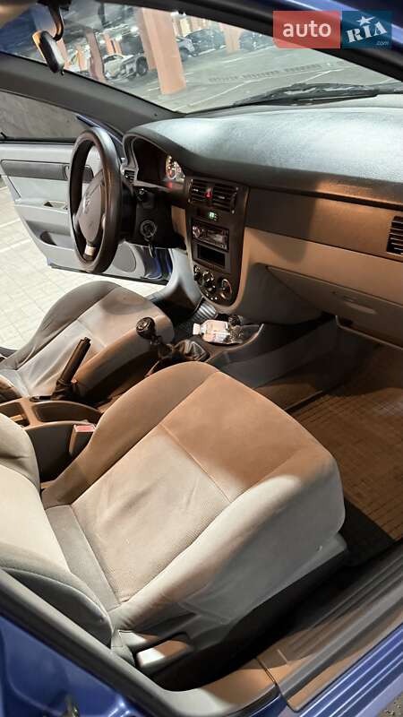 Седан Chevrolet Lacetti 2005 в Киеве