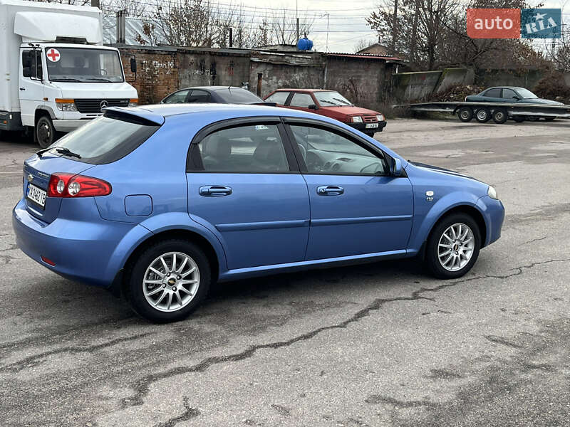 Хэтчбек Chevrolet Lacetti 2006 в Белой Церкви
