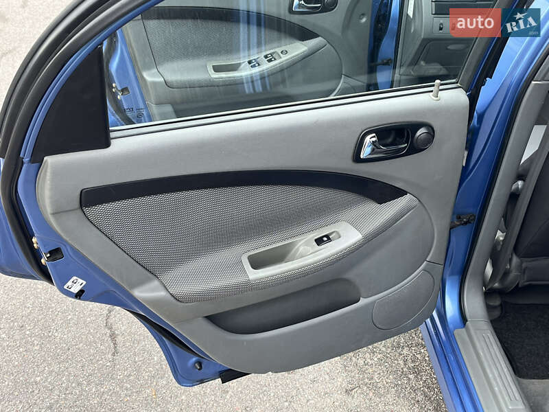 Хэтчбек Chevrolet Lacetti 2006 в Белой Церкви