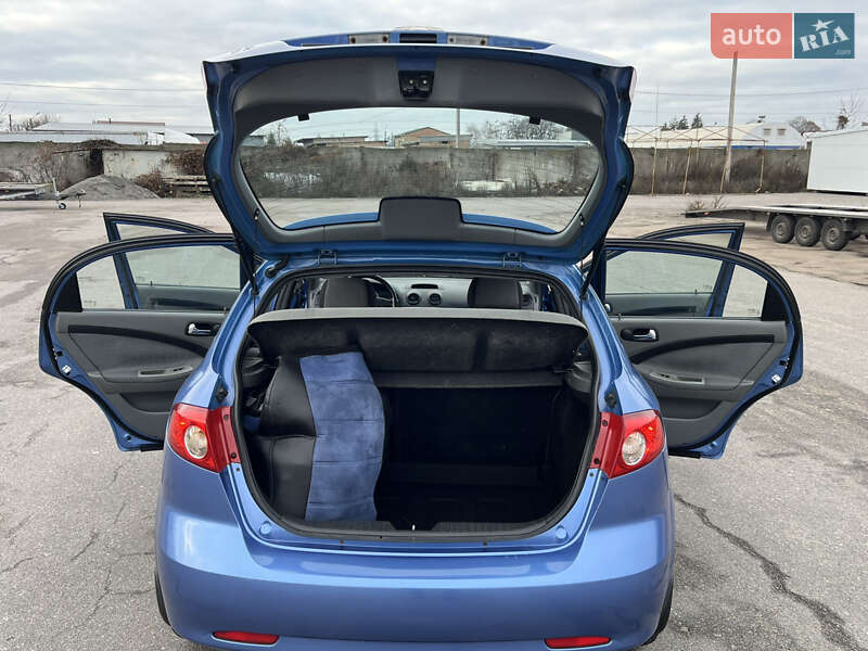 Хэтчбек Chevrolet Lacetti 2006 в Белой Церкви