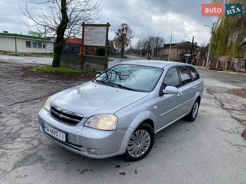 Универсал Chevrolet Lacetti 2007 в Киеве фото 4 Универсал Chevrolet Lacetti 2007 в Киеве