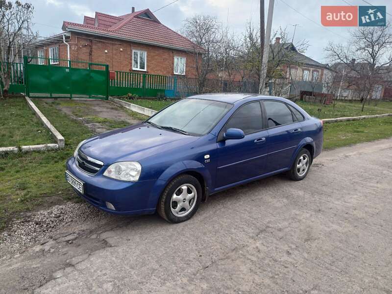 Седан Chevrolet Lacetti 2004 в Первомайске