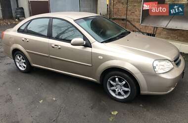 Седан Chevrolet Lacetti 2007 в Киеве