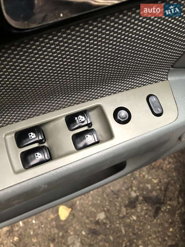 Седан Chevrolet Lacetti 2007 в Киеве