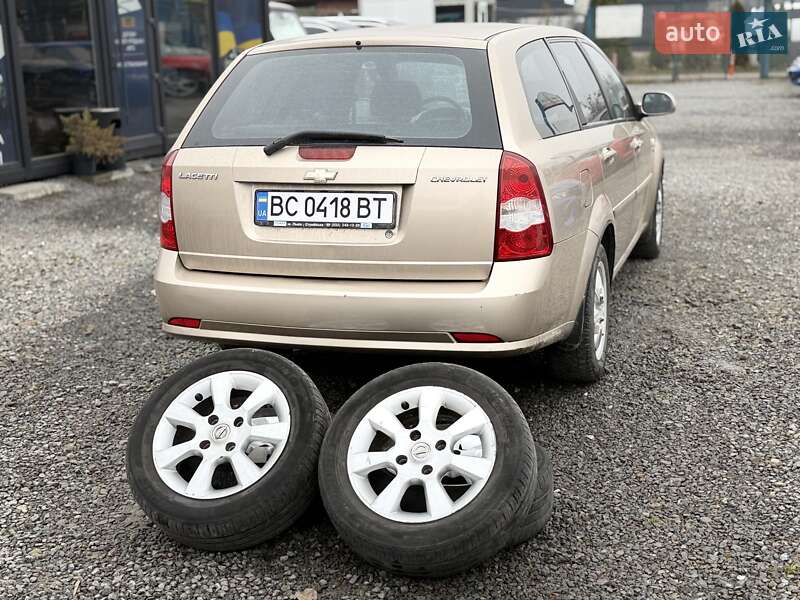 Универсал Chevrolet Lacetti 2008 в Львове