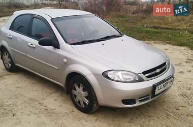 Хэтчбек Chevrolet Lacetti 2005 в Киеве