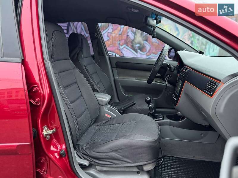 Седан Chevrolet Lacetti 2012 в Киеве фото 12 Седан Chevrolet Lacetti 2012 в Киеве