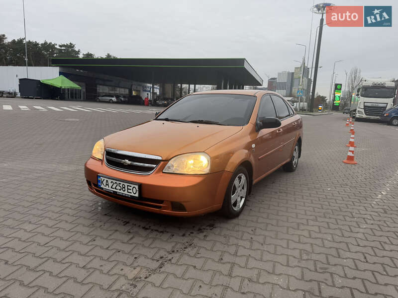 Седан Chevrolet Lacetti 2007 в Киеве