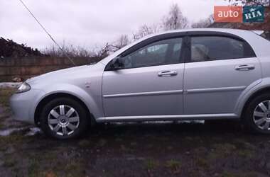 Хэтчбек Chevrolet Lacetti 2008 в Житомире