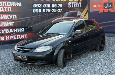 Хэтчбек Chevrolet Lacetti 2008 в Стрые