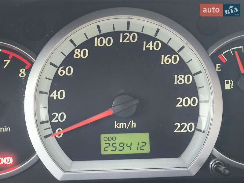 Седан Chevrolet Lacetti 2004 в Білій Церкві