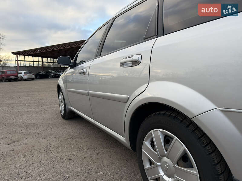 Универсал Chevrolet Lacetti 2007 в Золотоноше фото 6 Универсал Chevrolet Lacetti 2007 в Золотоноше