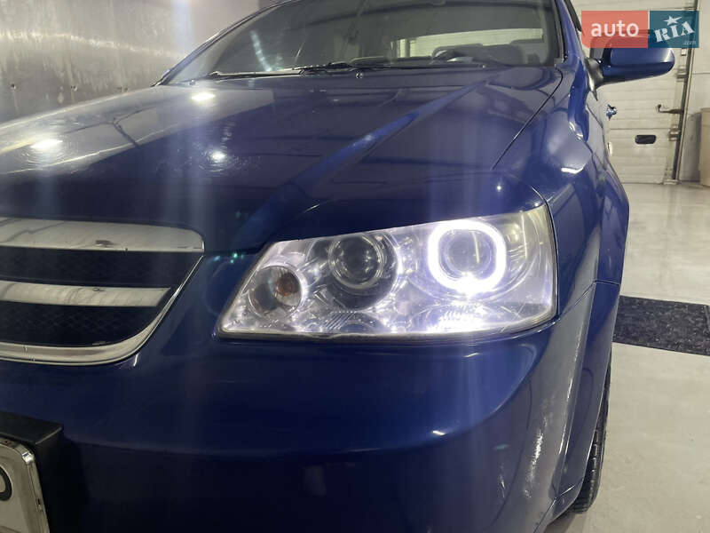 Седан Chevrolet Lacetti 2006 в Києві