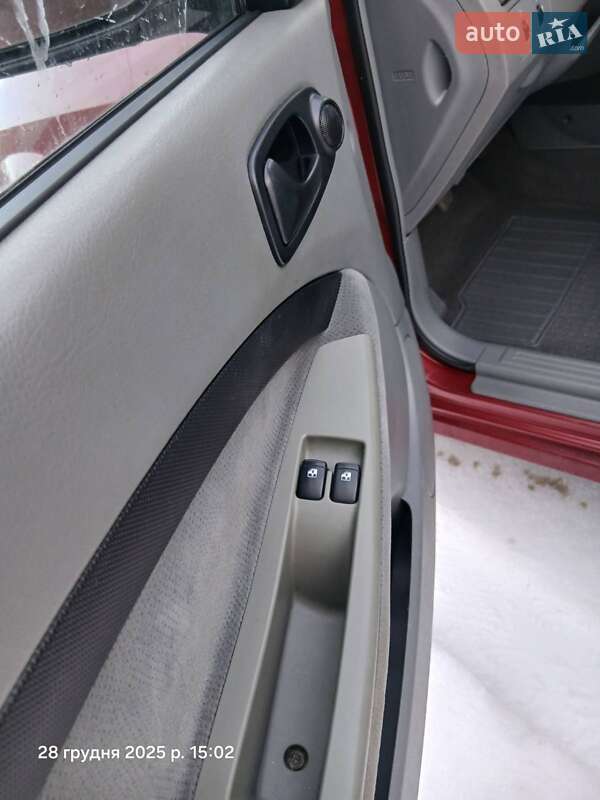 Хэтчбек Chevrolet Lacetti 2006 в Кременчуге фото 19 Хэтчбек Chevrolet Lacetti 2006 в Кременчуге