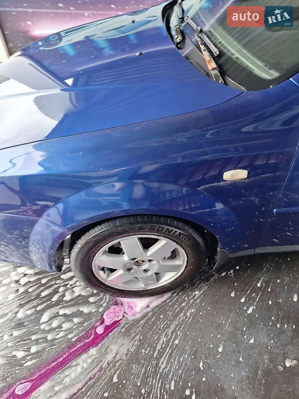 Седан Chevrolet Lacetti 2007 в Рівному