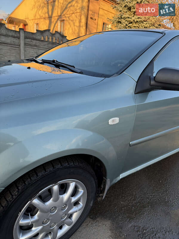 Седан Chevrolet Lacetti 2005 в Черновцах фото 3 Седан Chevrolet Lacetti 2005 в Черновцах