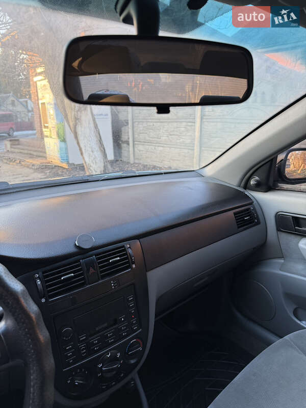 Седан Chevrolet Lacetti 2005 в Черновцах фото 53 Седан Chevrolet Lacetti 2005 в Черновцах