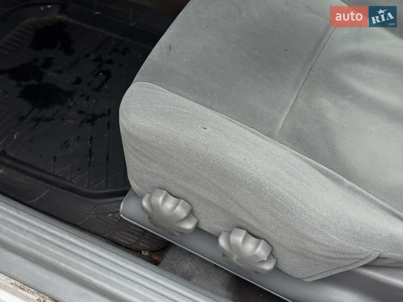 Хетчбек Chevrolet Lacetti 2004 в Дніпрі