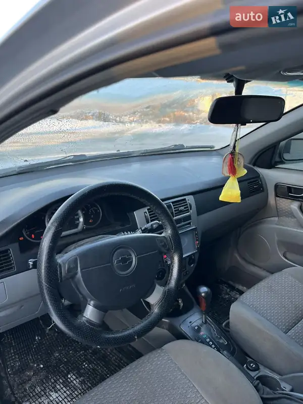 Chevrolet Lacetti 2005
