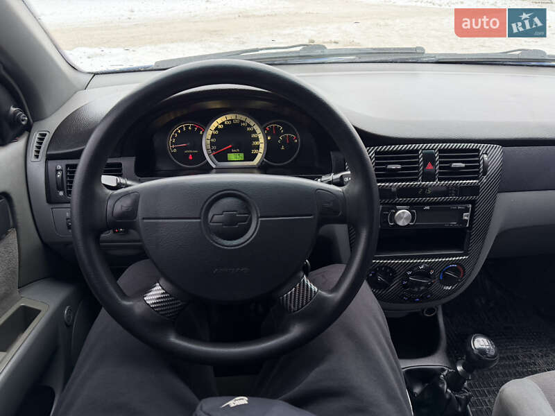 Седан Chevrolet Lacetti 2008 в Чернигове