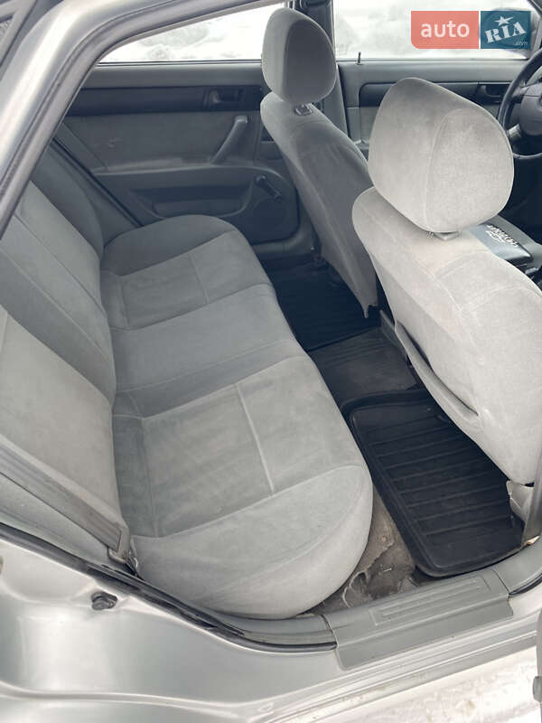 Седан Chevrolet Lacetti 2005 в Чернигове