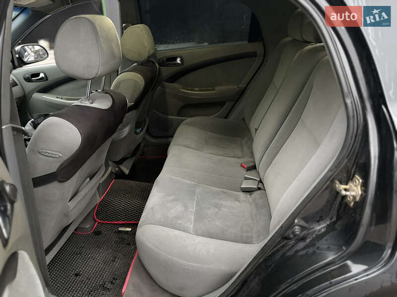 Хэтчбек Chevrolet Lacetti 2005 в Запорожье