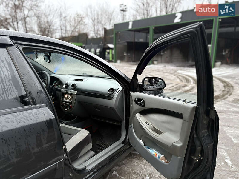 Хэтчбек Chevrolet Lacetti 2005 в Запорожье