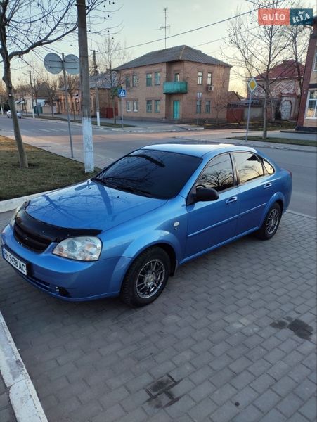 Седан Chevrolet Lacetti 2005 в Килии
