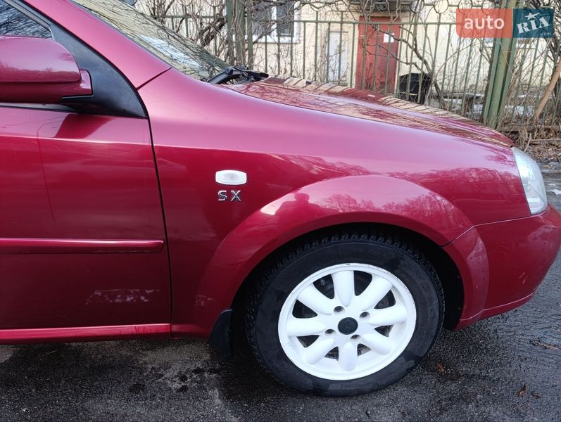 Седан Chevrolet Lacetti 2011 в Киеве