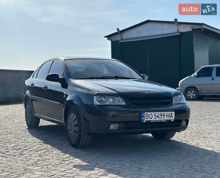 Седан Chevrolet Lacetti 2005 в Кременце
