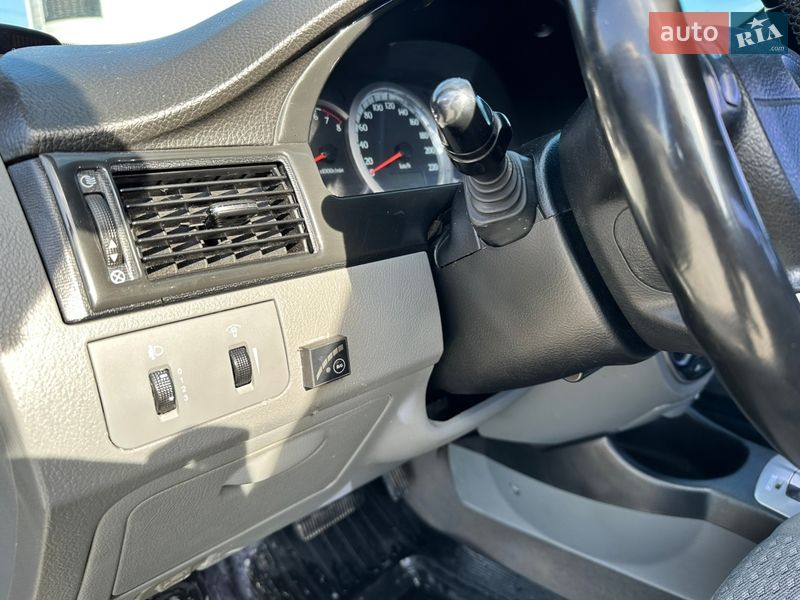 Седан Chevrolet Lacetti 2005 в Кременце