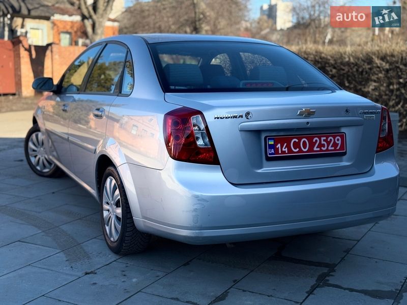 Седан Chevrolet Lacetti 2008 в Харькове