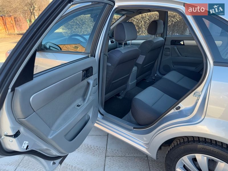 Седан Chevrolet Lacetti 2008 в Харькове