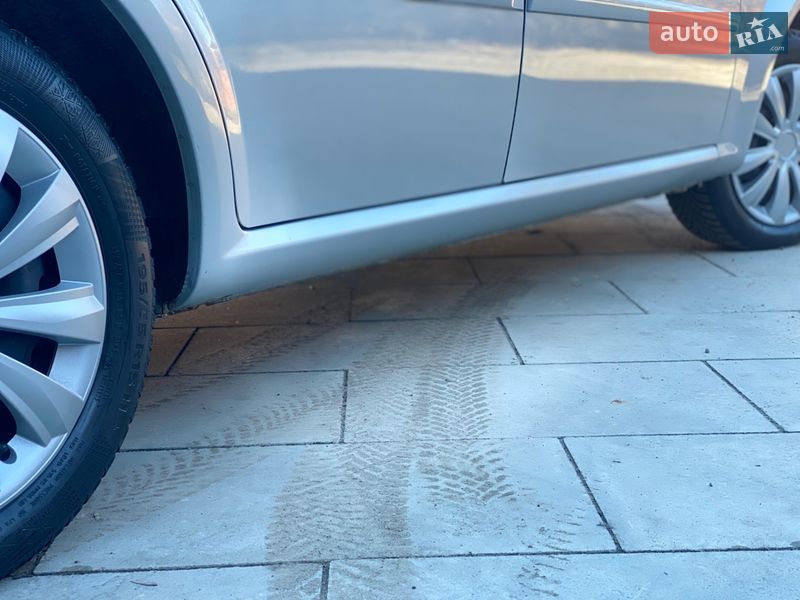 Седан Chevrolet Lacetti 2008 в Харькове