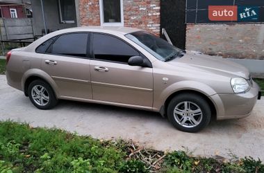 Седан Chevrolet Lacetti 2005 в Прилуках