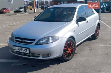 Хэтчбек Chevrolet Lacetti 2007 в Киеве