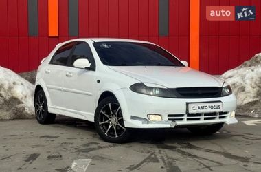 Хетчбек Chevrolet Lacetti 2008 в Києві