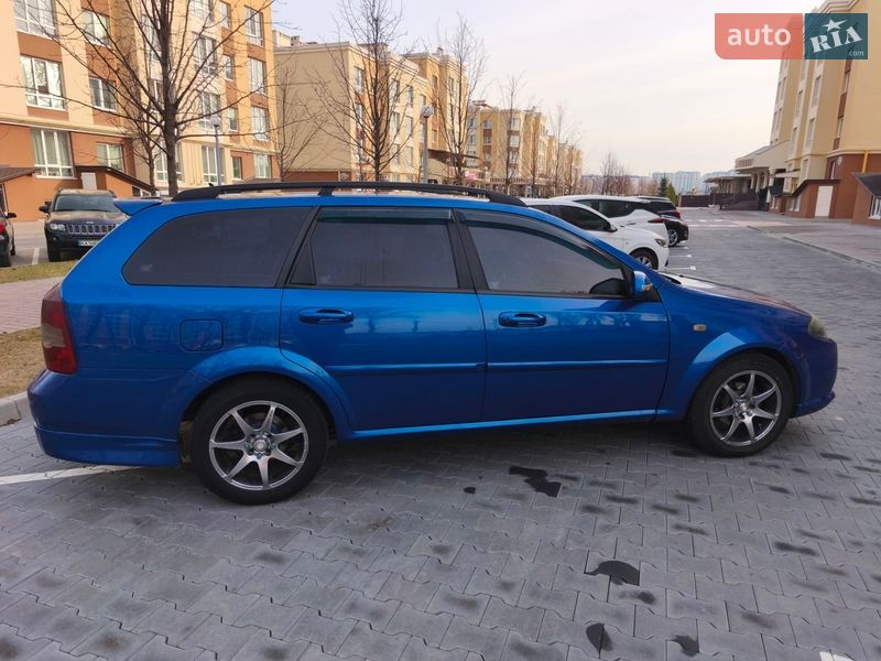 Универсал Chevrolet Lacetti 2006 в Вишневом