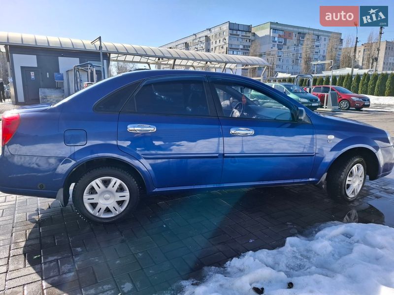 Седан Chevrolet Lacetti 2005 в Черкассах фото 3 Седан Chevrolet Lacetti 2005 в Черкассах