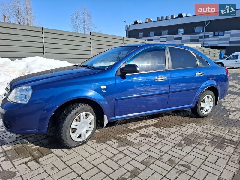 Седан Chevrolet Lacetti 2005 в Черкассах фото 5 Седан Chevrolet Lacetti 2005 в Черкассах