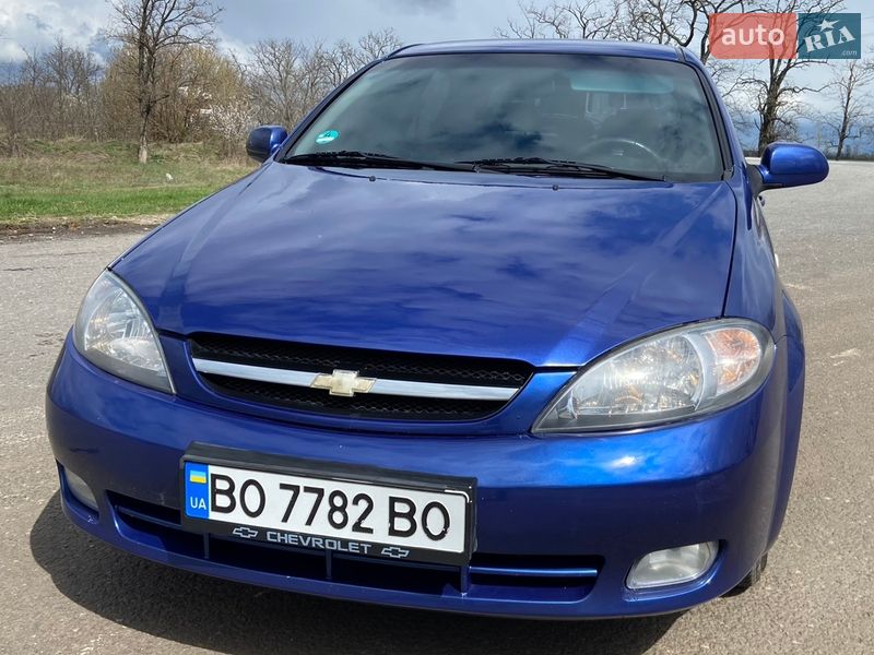Хэтчбек Chevrolet Lacetti 2006 в Новом Буге фото Хэтчбек Chevrolet Lacetti 2006 в Новом Буге